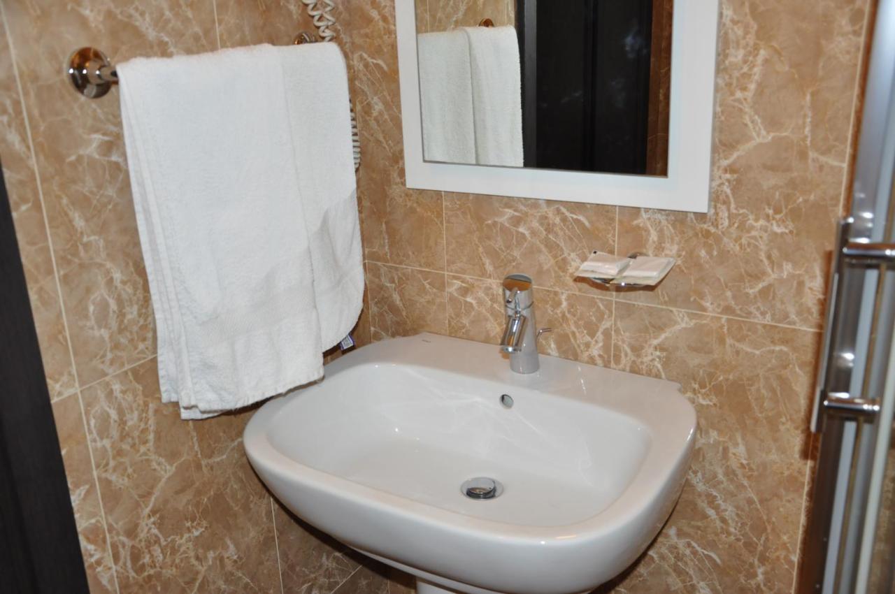Light House Hotel Odessa Ngoại thất bức ảnh